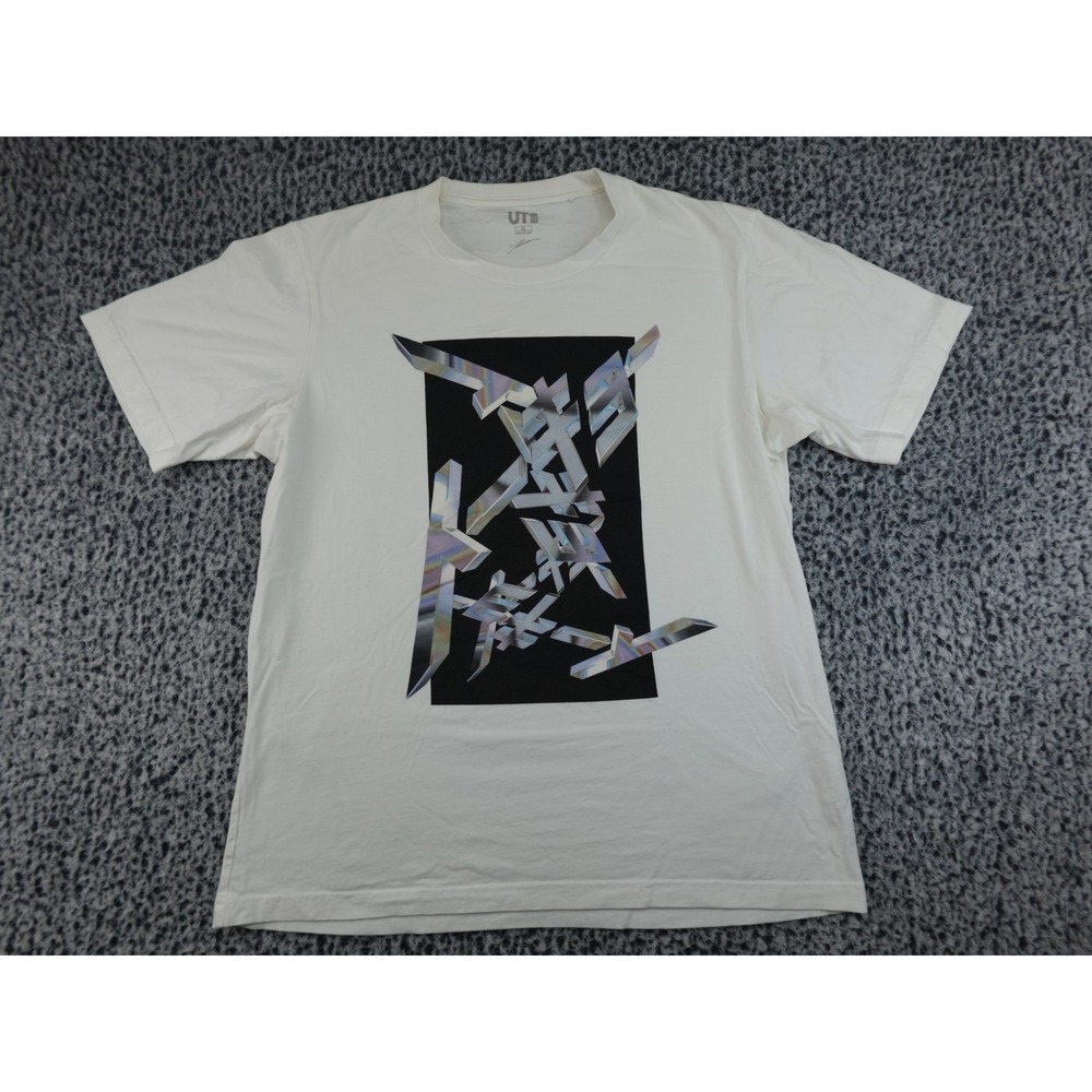 Uniqlo UT Hajime Sorayama Graphic T-Shirt‎ Mens XL White Chrome Art Print Tee